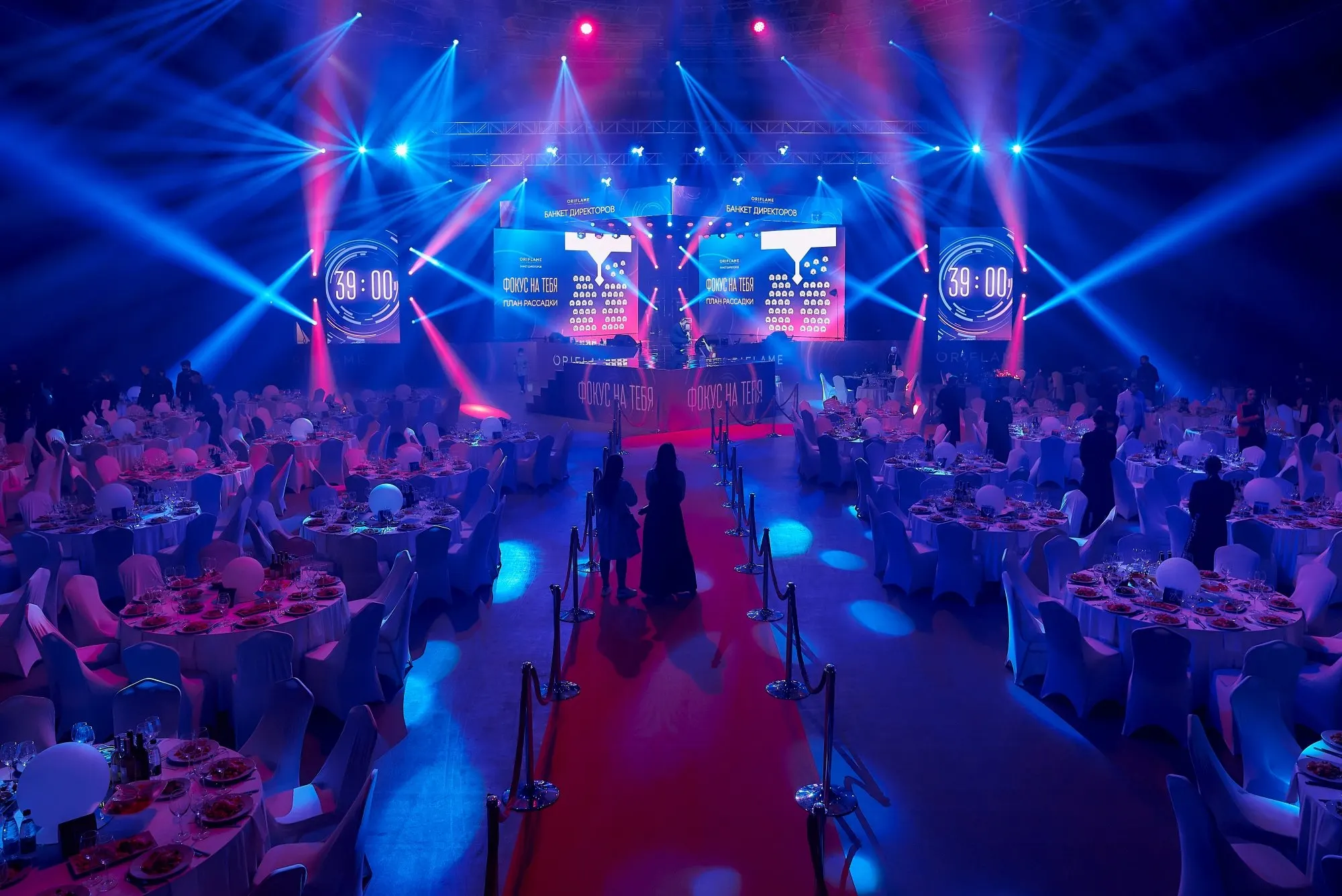 Банкет директоров Oriflame в Falcon Arena в Минске