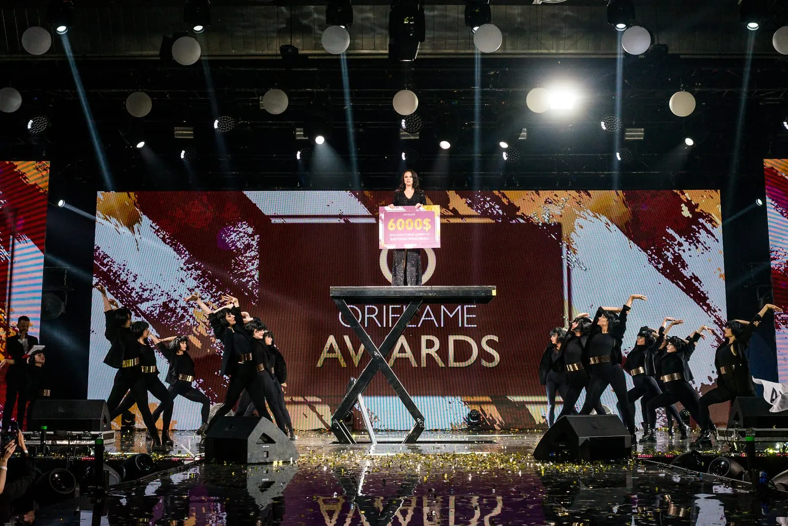 Большая сцена Oriflame Awards во Дворце спорта